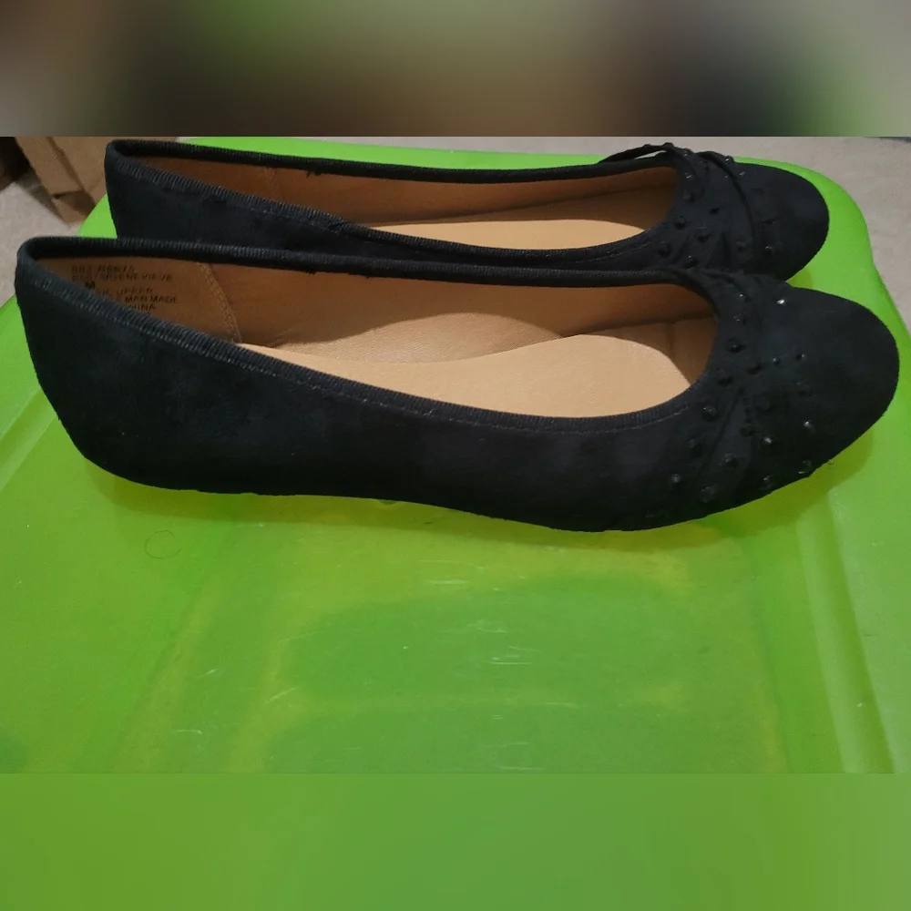 Rialto Black Women's Flats - Picture 2 of 12